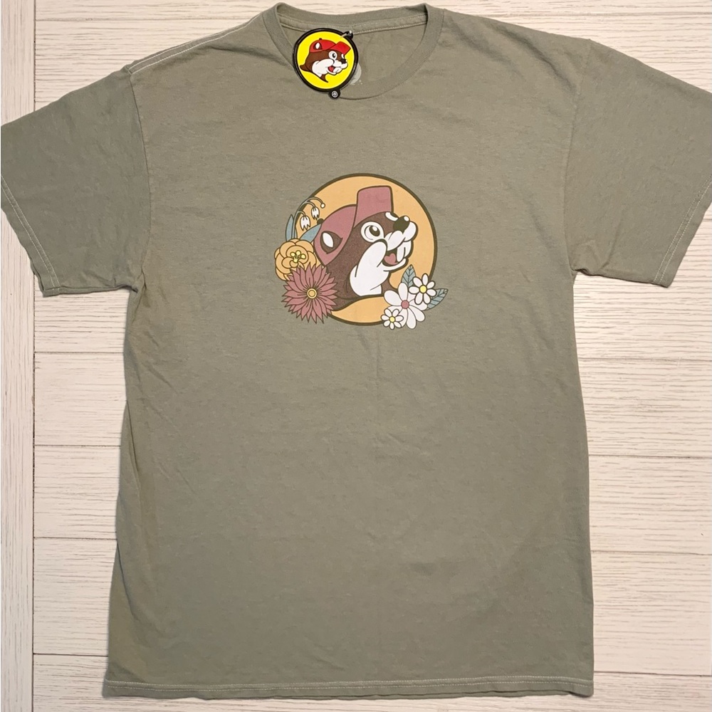 BUCEES NWT T-shirt Army Green Women’s - Life is Short, Take the Trip! BUC-EES!!